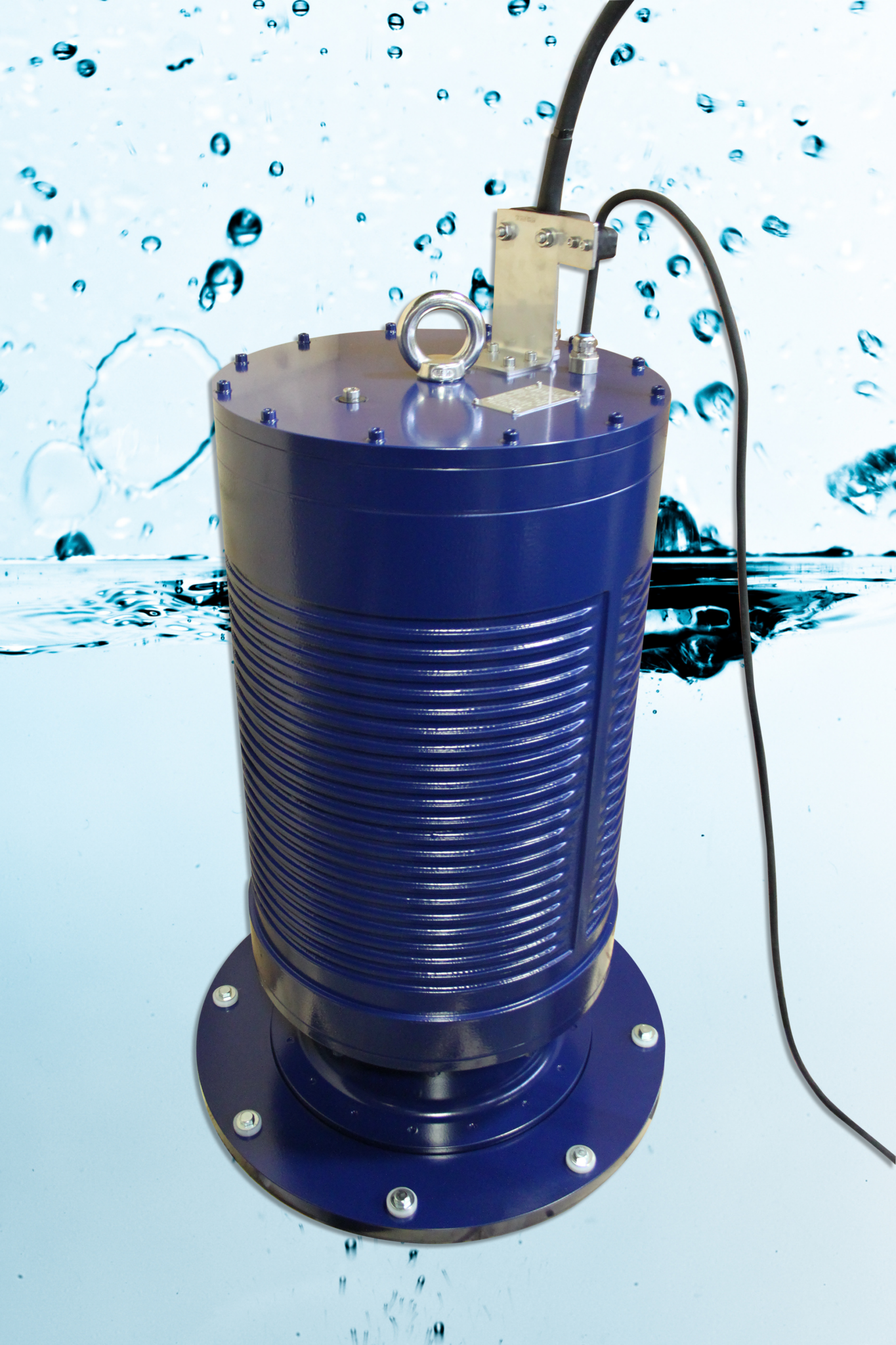 MOTOR-MAC-SUBMERGIBLE_3-1365x2048