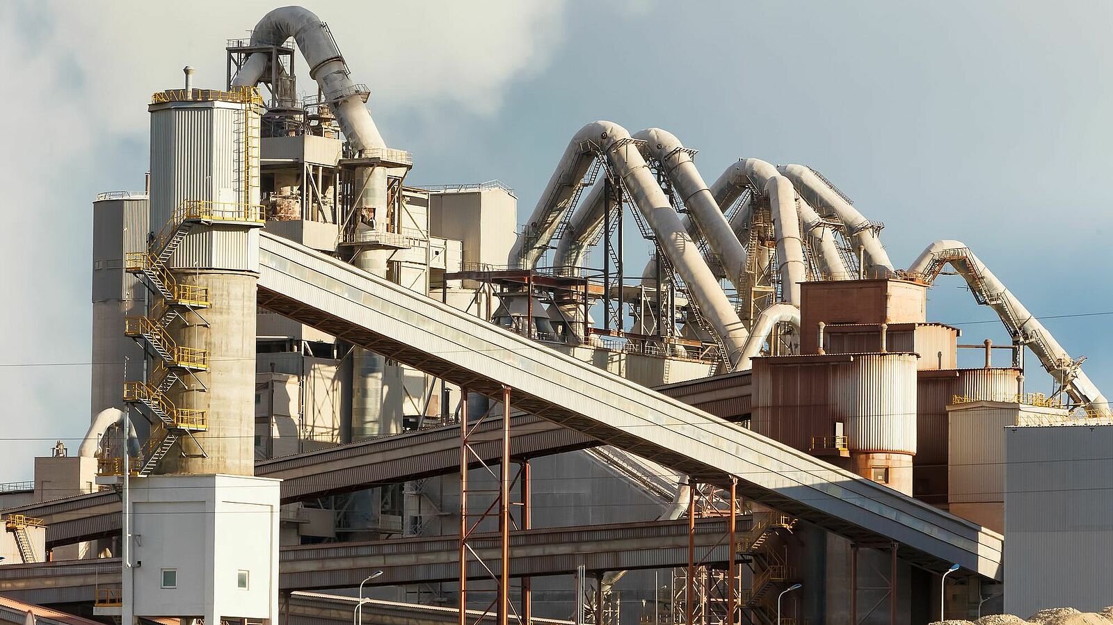 csm_cement_aggregates_5efe1b1346 (1)